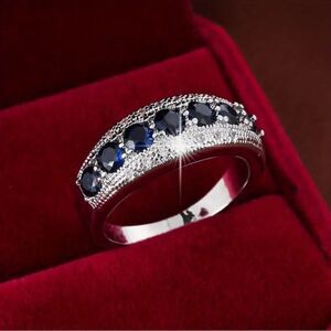 💙 NEW Stunning & Sparkling Sapphire blue & clear crystal eternity ring size 8 💙